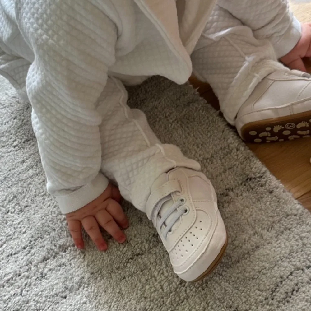Baby Sneakers - Picture 1 of 4